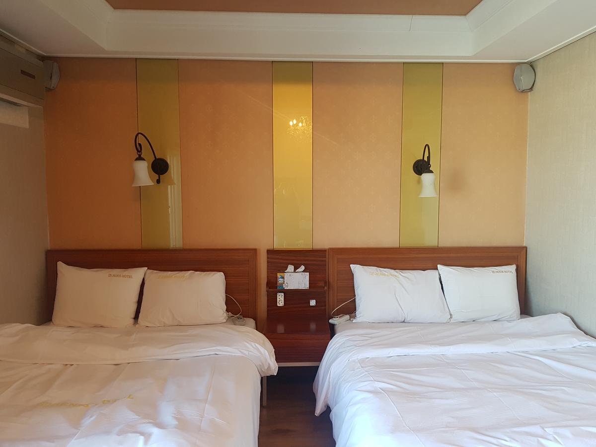 Zenith Hotel Boryeong Exterior foto